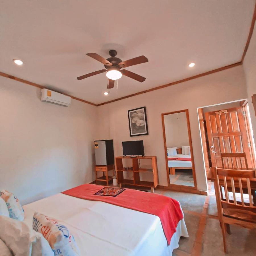 Hotel Santa Catalina Panama エクステリア 写真