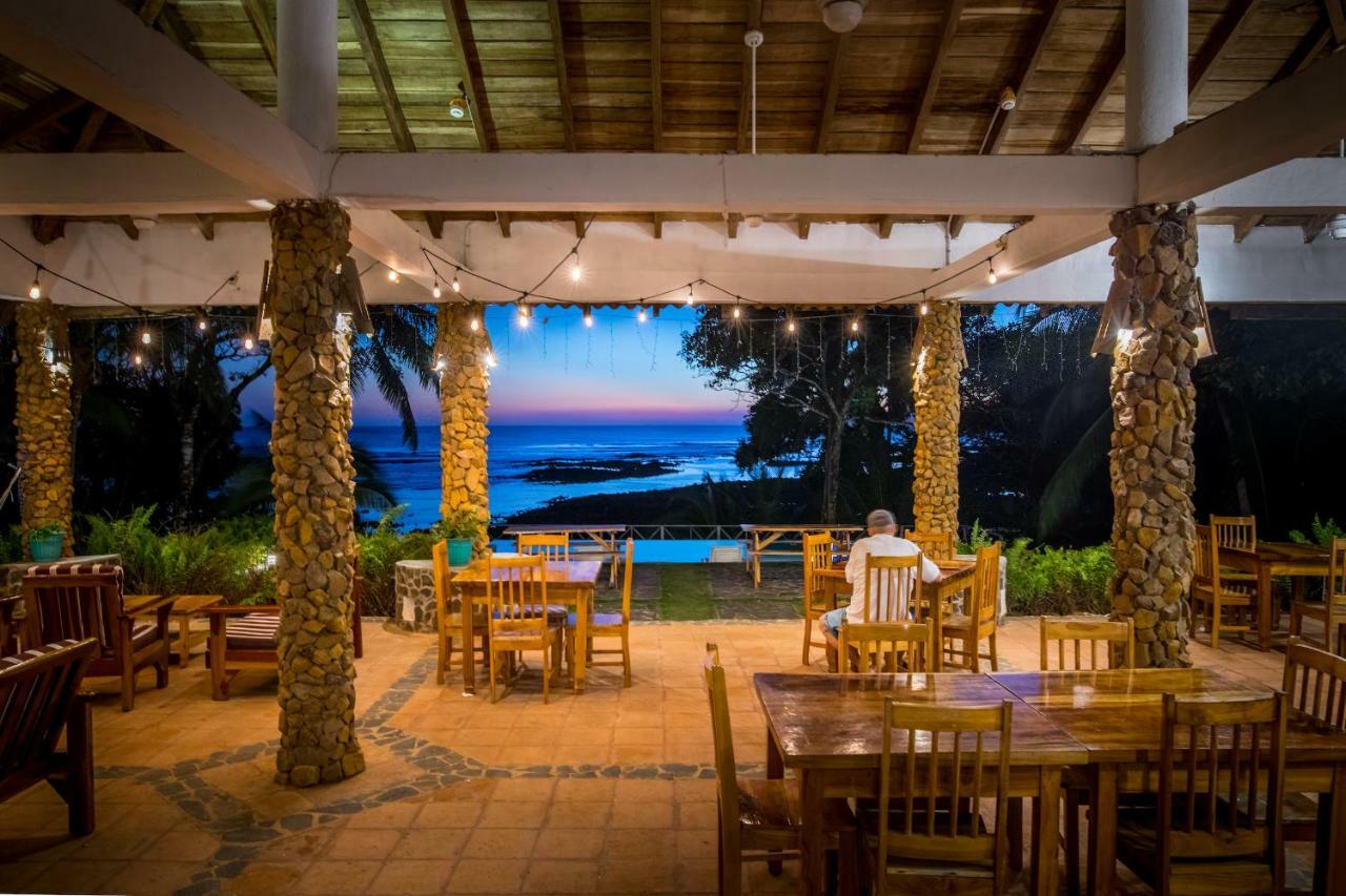 Hotel Santa Catalina Panama エクステリア 写真
